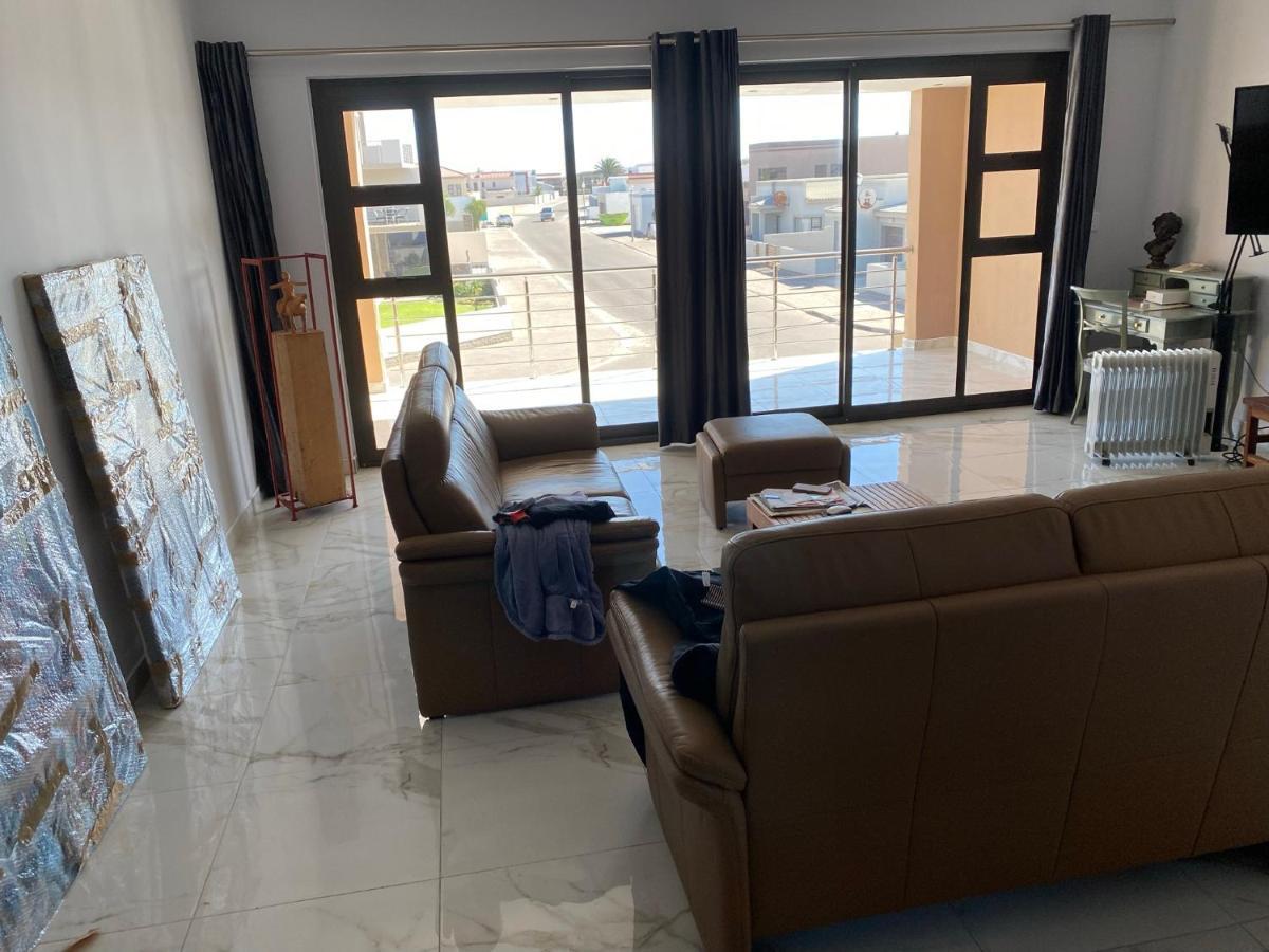 Mukulela Bed & Breakfast Walvis Bay Bagian luar foto