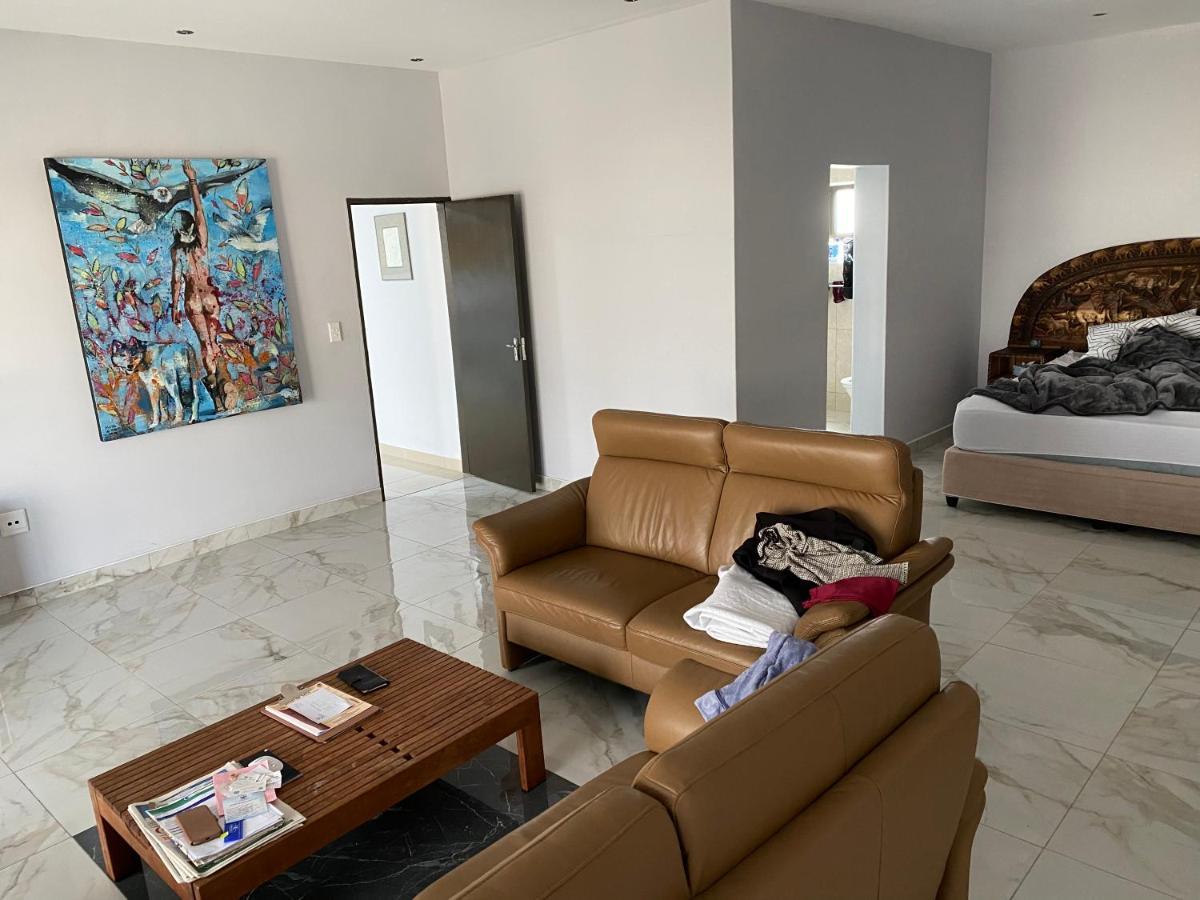 Mukulela Bed & Breakfast Walvis Bay Bagian luar foto